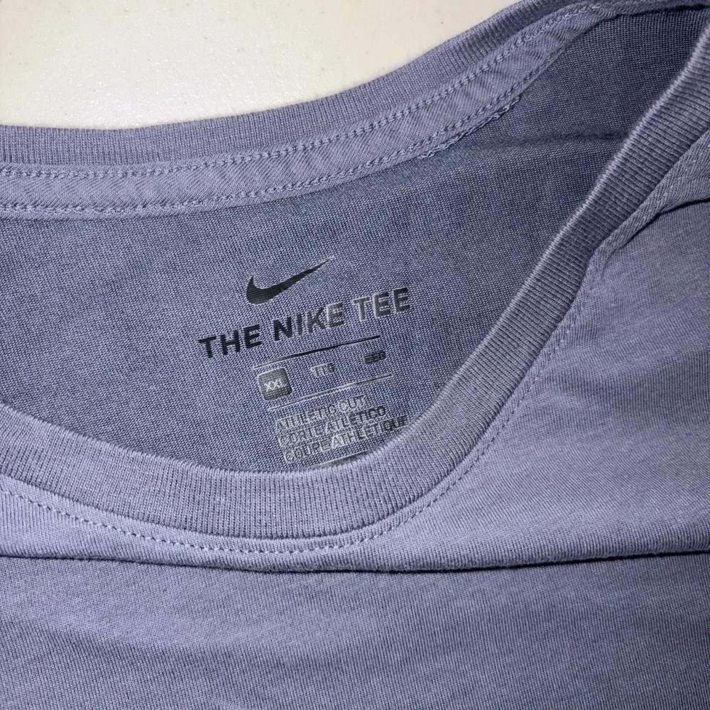 Nike Short Sleeve Dri Fit Shirt- 2XL Grey